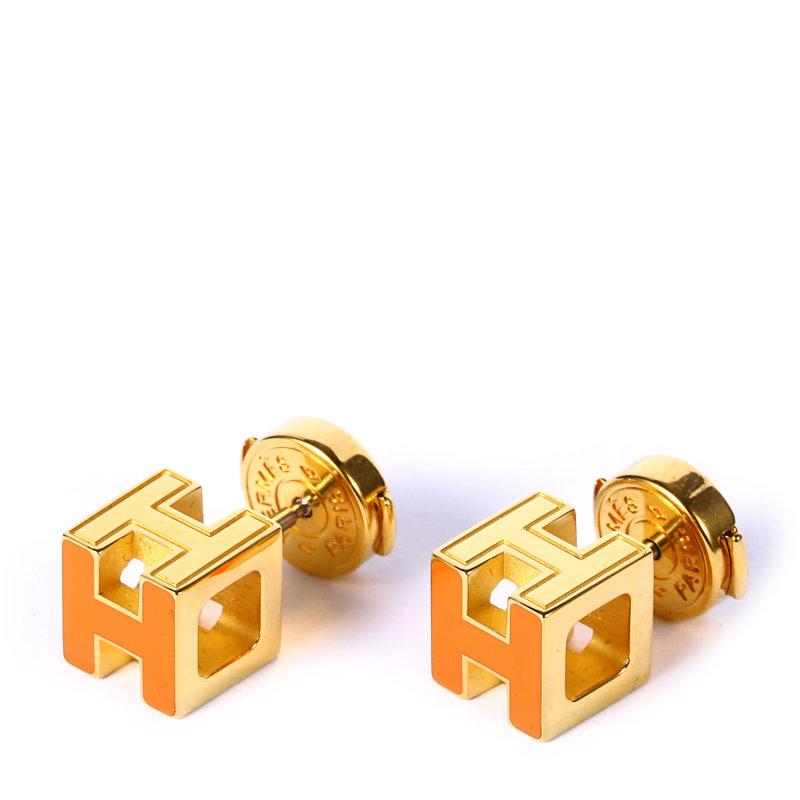 VAN CLEEF & ARPELS Alhambra 耳钉 红玉髓 2025