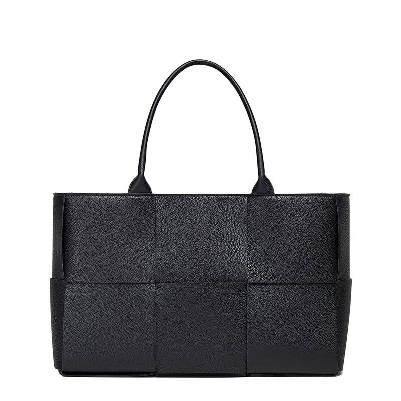 Lady Dior 中号 米白藤格纹